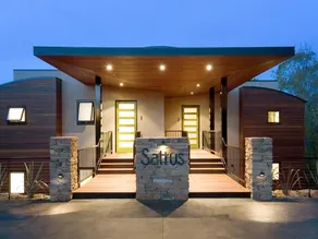 Saltus Luxury Accommodation - Image 2