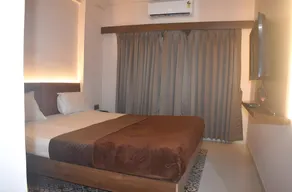 TEN Hotel - Image 5
