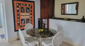 The Villa Retreat - Image 5