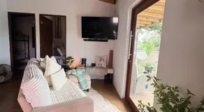 Lady Aura Casitas - Image 2