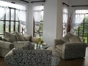 Sherwood Cottage - Image 3