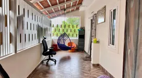 Nanis Villa - Image 5