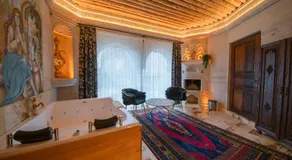 Safran Cave Hotel - Image 2