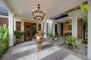 RedDoorz Premium near Ragunan Zoo 2 - Image 4
