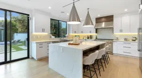 Curson Modern - Image 3