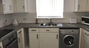 Apartamento vacacional con 2 habitaciones para 5 personas - Image 5