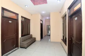 Hotel O Samrat - Image 5