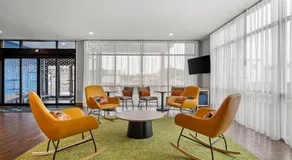 Spark by Hilton Pelham Birmingham I 65 - Image 2