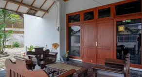 RedDoorz Plus near Jogja City Mall 5 - Image 3