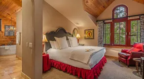 Cypress Mountain Chalet - Image 2