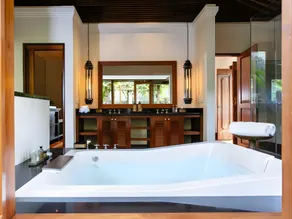 Villa Semarapura near Canggu by Elite Havens - Image 5