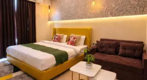 Pratap Living Luxe Studio Stays - Omaxe Hazratganj - Image 4