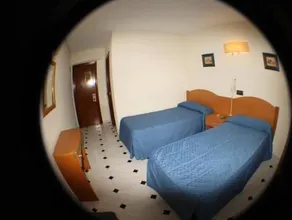 Hostal Goyma I - Image 2