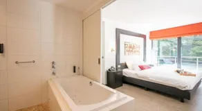 Cocoon Hotel La Rive - Image 3