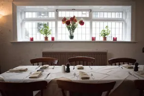 Village House Coaching Inn - Image 5