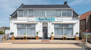 Beach House 9 - Image 3