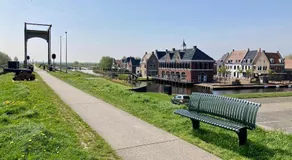 Lilian Modern Holiday home at a typical dutch canal, close to the Lauwersmeer - Image 4