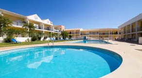 Albufeira Sunny Apartment 2 With Pool by Homing - Image 5