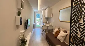 Alojamientos Castellana Jardín 1 y 2 PARKING Y PISCINA GRATIS!! - Image 2