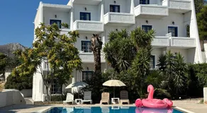 Athina Studios - Image 3