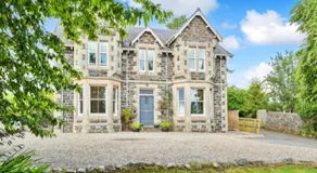 Kinnaird Country House with Hot Tub - Image 1