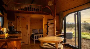 The Palm at OLJU Lodges - Image 2