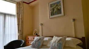 St Marguerite - Image 2