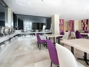 Lavande Hotel Pingliang Kongtong Building Baota Plaza - Image 4