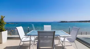 Sonja Beachfront Apartments - Image 2