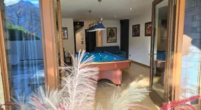 Appartamento con Biliardo Privato Patio e Parcheggio Aosta - Image 2