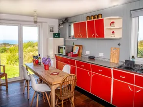 Bungalow in Pendeen With Stunning Sea Views - Image 3
