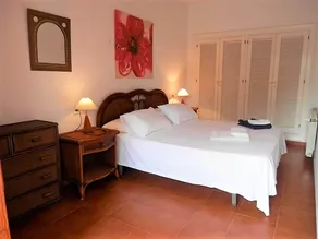 Villa à Ibiza avec Piscine Privée - Image 3