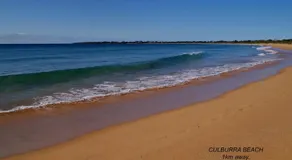 Two Thirds Blue- Pet friendly- 1km walk from Culburra Beach & an indoor fire place & outdoor firepit - Image 4