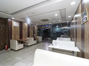 Collection O Hotel City Point - Image 3