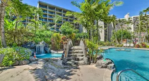Cute Beachfront Condo w/ Lanai & Resort Pools - Image 3