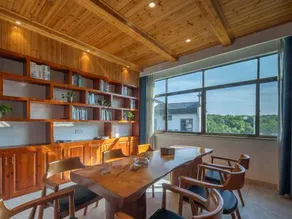 Wu's Guesthouse - Image 2