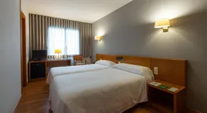 Hotel Borrell - Image 2