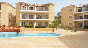 Luxury Apartment - Image 5