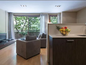 SSG Camp Nou Apartments - Image 3