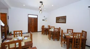 Queensland Hotel - Image 5