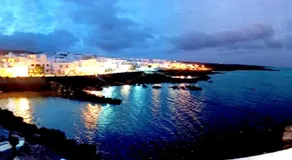 Costa Jameos Oceanfront-Lava Pools - Image 5