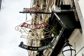 The Mad Hatter Hotel - Image 5