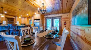 Silver Dollar Lodge - Image 4