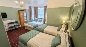 The George Guest House - Image 2