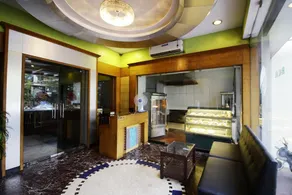 Hotel Samco - Image 1