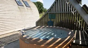 Sedgewell Barn by Wigwam Holidays - Image 5