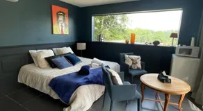 Chambre élégante avec terrasse - Image 2