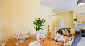 Stylish 4BR Apartment in the Heart of Limerick - Image 3