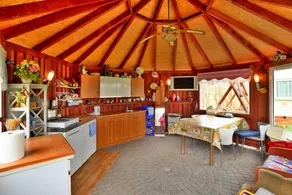 Large holiday home with a lake view - Image 4