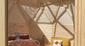 L'enclave Insolite - Cabanes avec Piscine et Bains Nordiques - Image 3